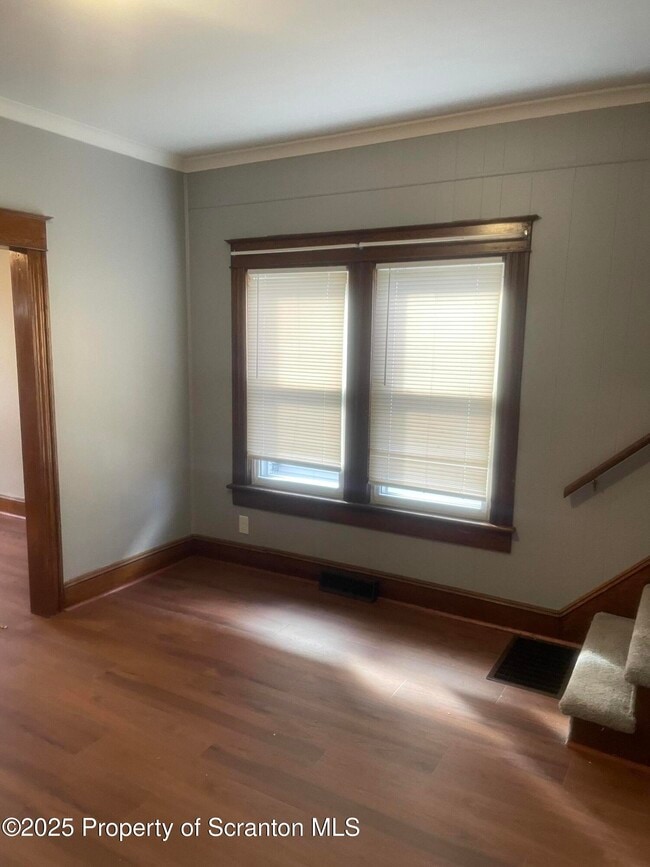 Building Photo - 2301 Boulevard Ave