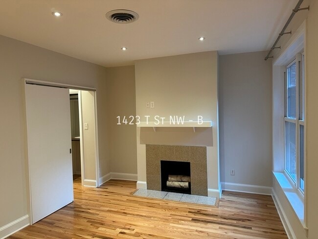 Building Photo - 1423 T St NW