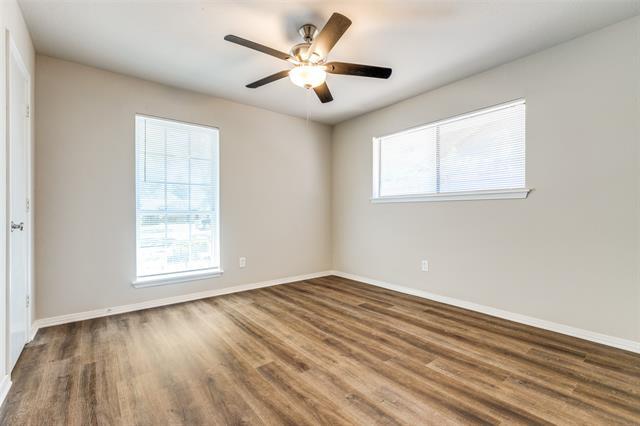 Building Photo - 504 Otter Trail