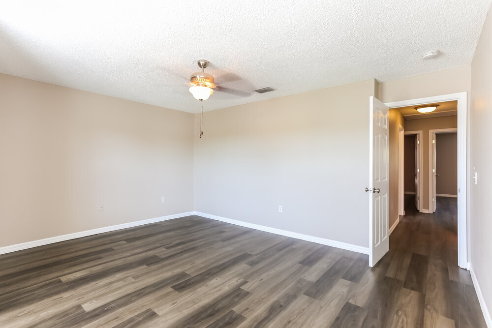 Building Photo - 6951 Playpark Trail
