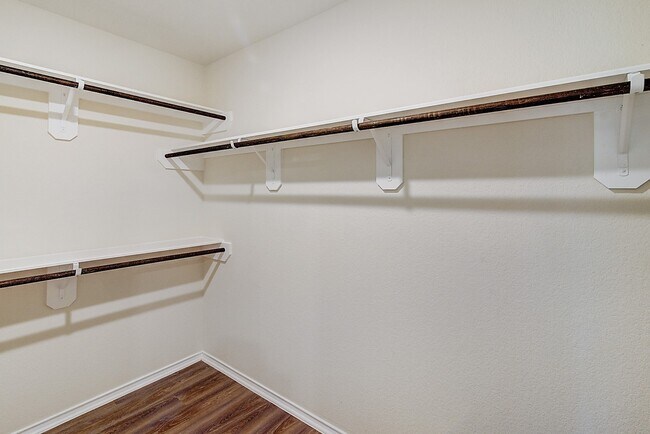 Building Photo - 16571 Homeward Ct