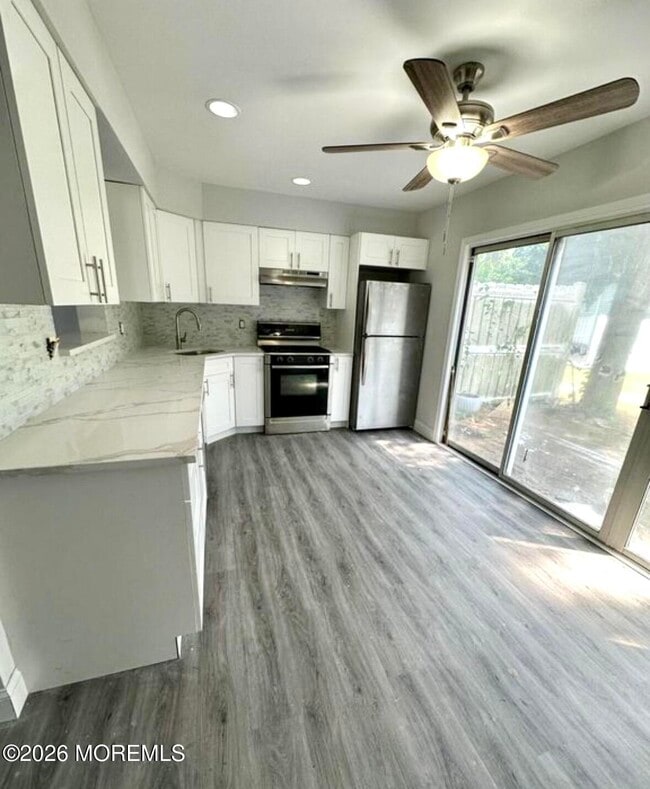 Building Photo - 709 Lady Slipper Ct