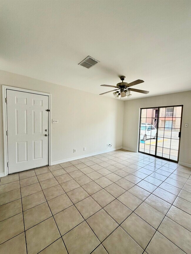Building Photo - 1752 Tiara Trail