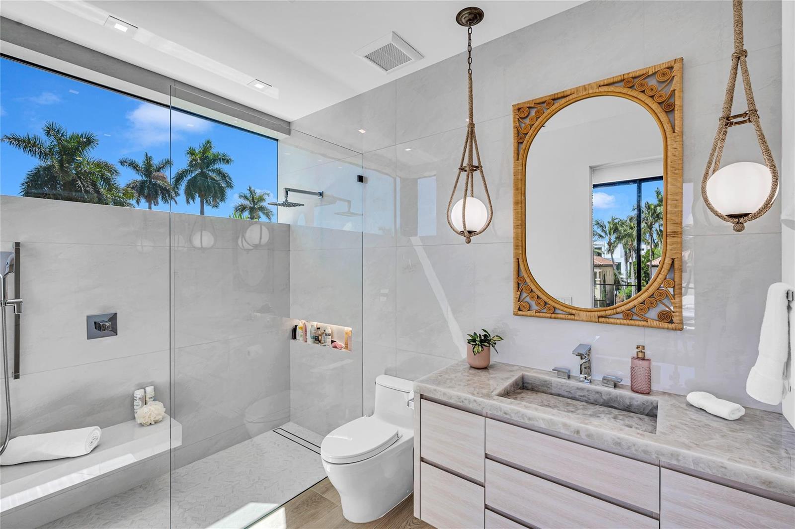 Building Photo - 408 Coral Way