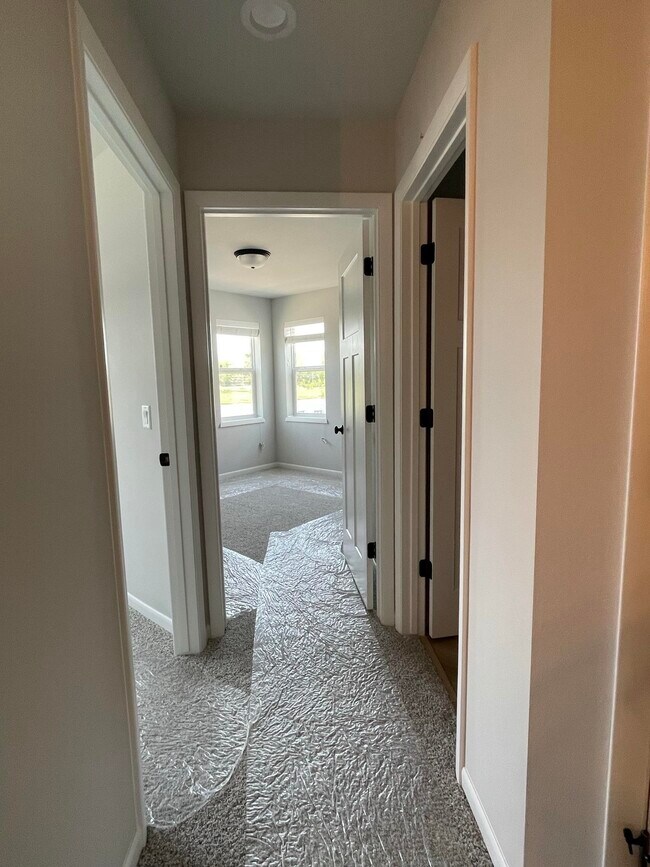 Building Photo - 2125 Spring Dreams Ln