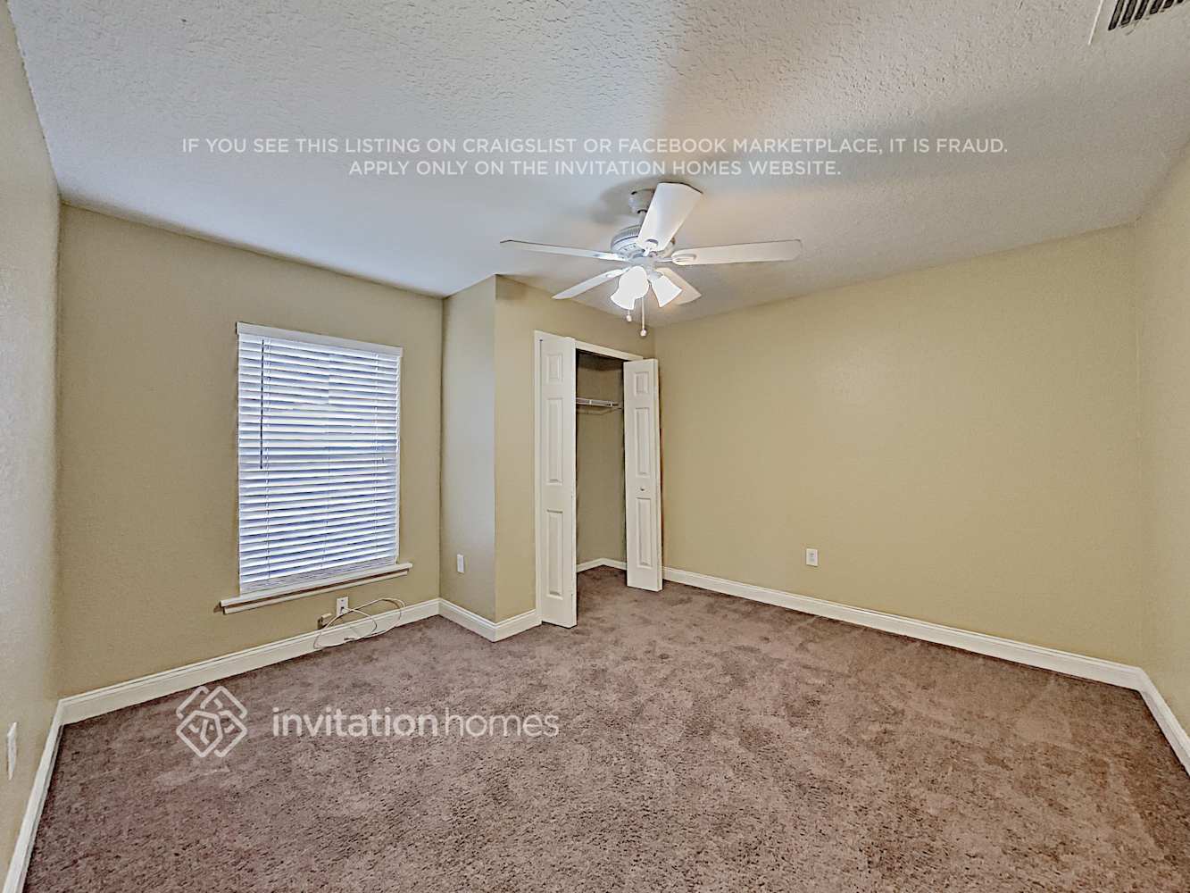 Building Photo - 409 Blackbird Way