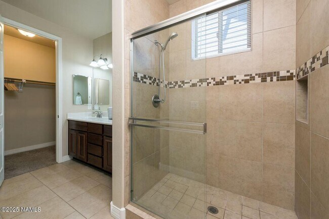 Building Photo - Elegant Presidio in the Pines Home! 5 Bed, 2.5 Bath + 2 Car Gar. & A/C! Students & Small Pets OK!...