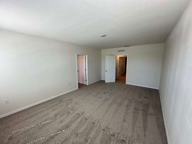 Building Photo - 4186 Looking Glass Pl