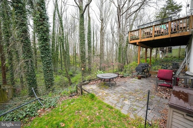 Building Photo - 4230 Avon Dr