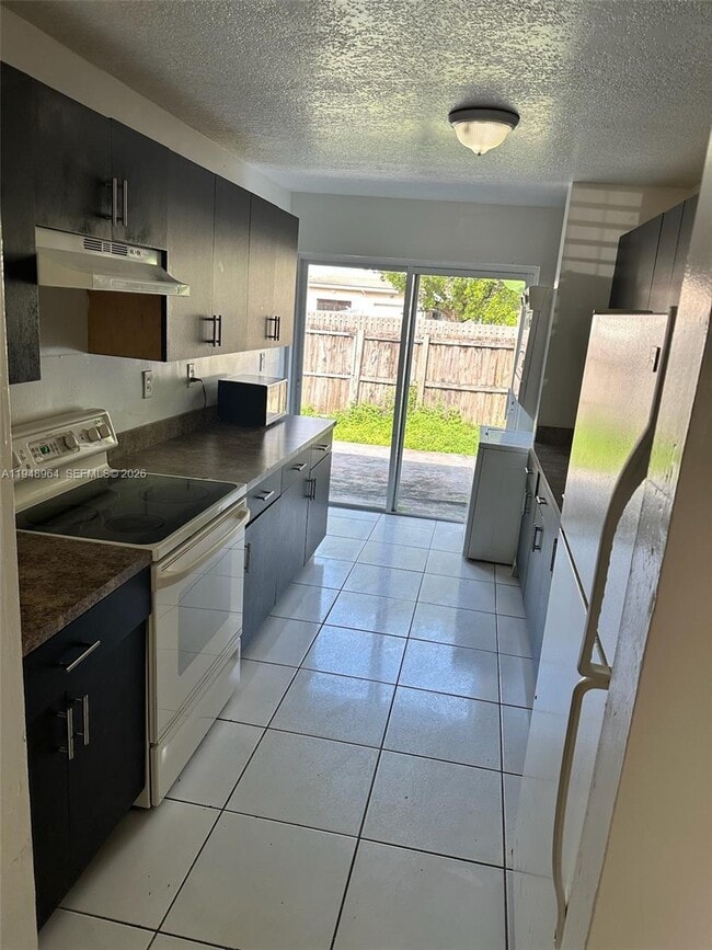 Building Photo - 13993 SW 280th Terrace