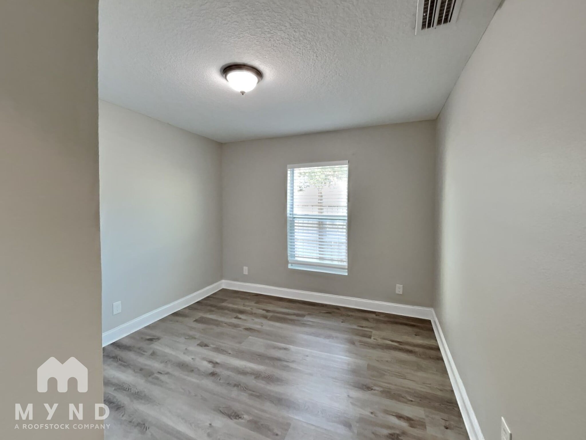 Building Photo - 4410 N 37th St