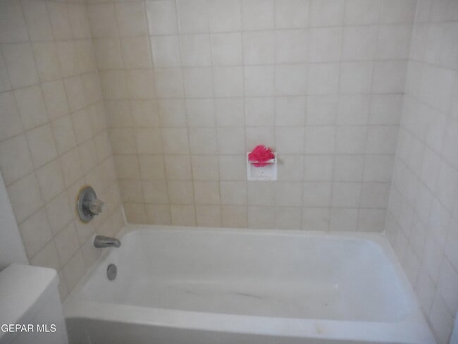 Building Photo - 5804 River Hollow Ct