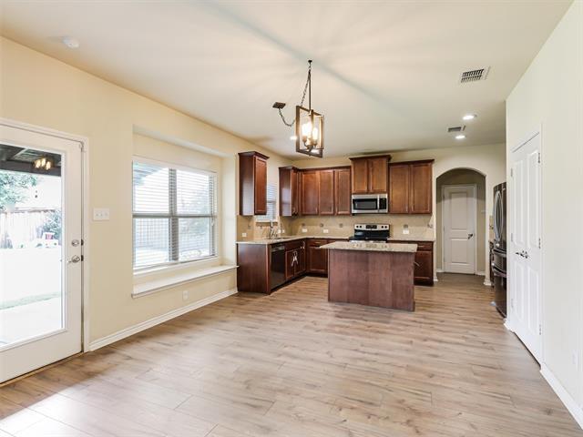 Building Photo - 11305 Amistad Dr