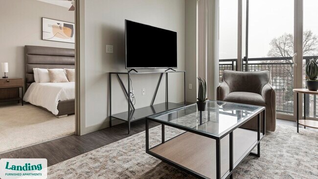 Building Photo - 5800 Highlands Plaza Dr