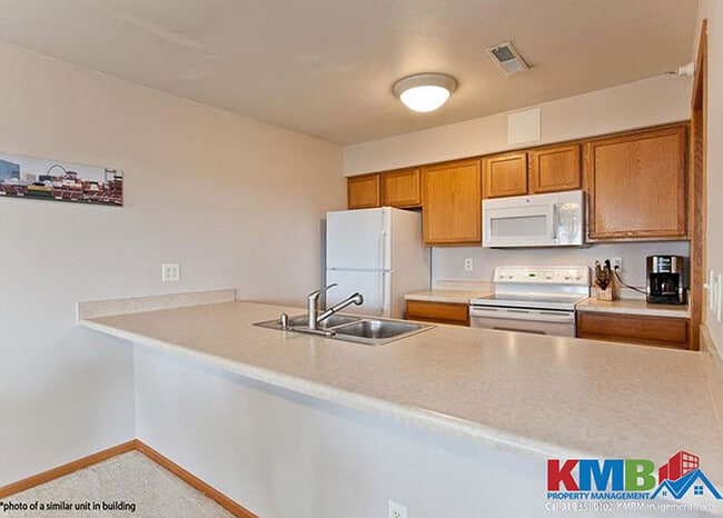 Building Photo - 368 Camden Rd