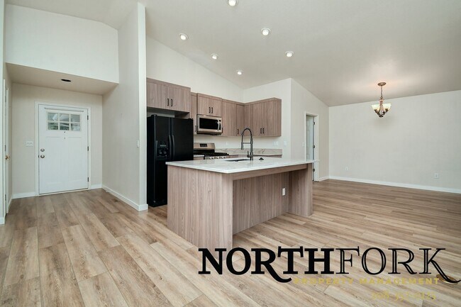 Building Photo - Beautiful 2-Bedroom Home in Star, ID – Quiet Cul-de-Sac Location