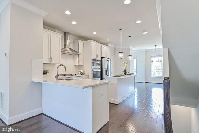 Building Photo - 4808 Garden View Ln