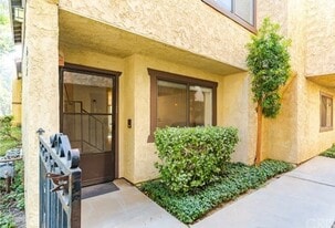 Building Photo - 1342 W Avenue J4