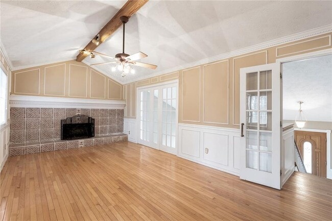 Building Photo - 131 Arrowood Ln