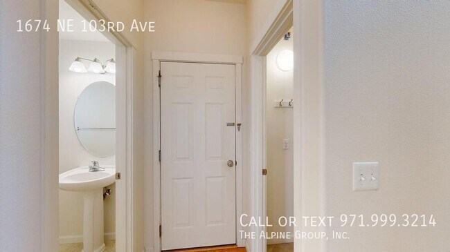 Building Photo - 1674 NE 103rd Ave