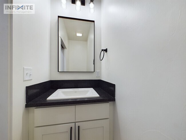 Building Photo - 602 Relentless Dr