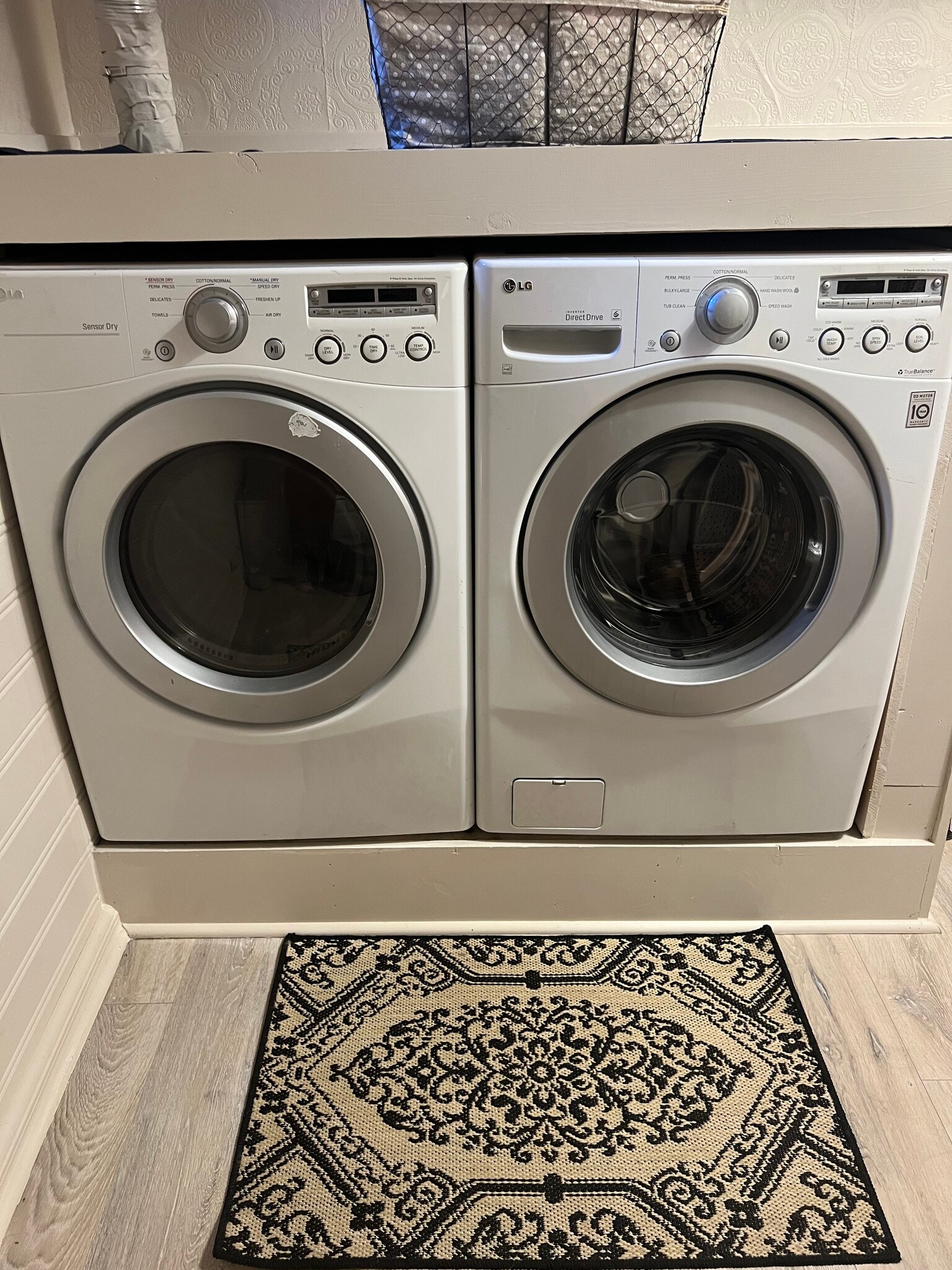 Building Photo - 6920 NE 27th Ave