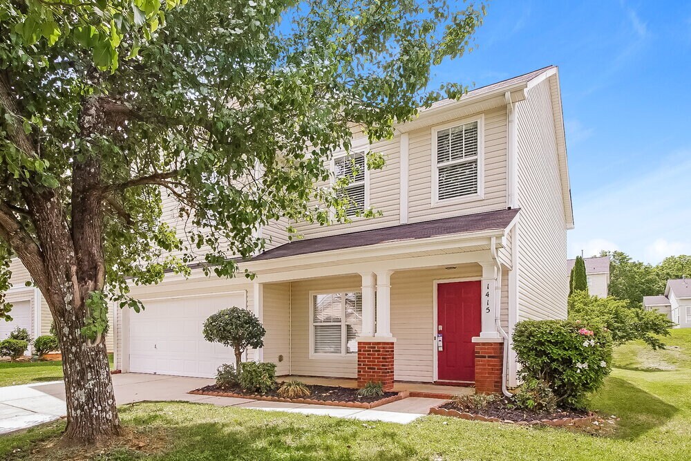 Building Photo - 1415 Ladora Dr