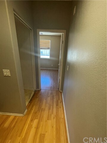 Building Photo - 35960 Lindstrand Ave