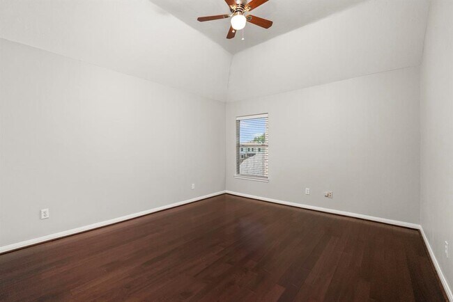 Building Photo - 538 Jay's Ln