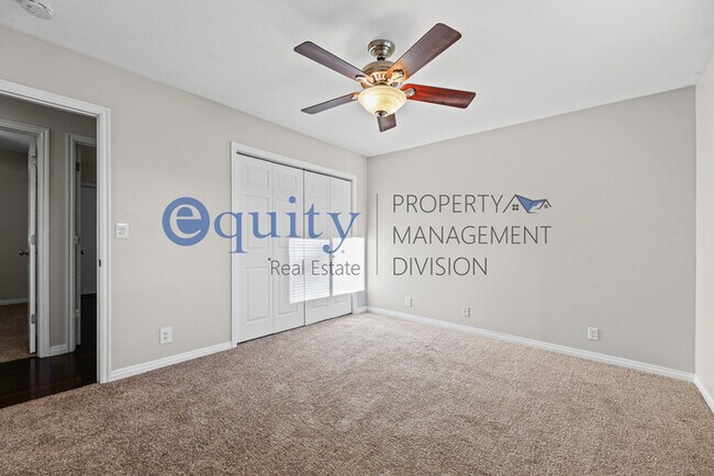 Building Photo - 7102 Brookhill Dr E