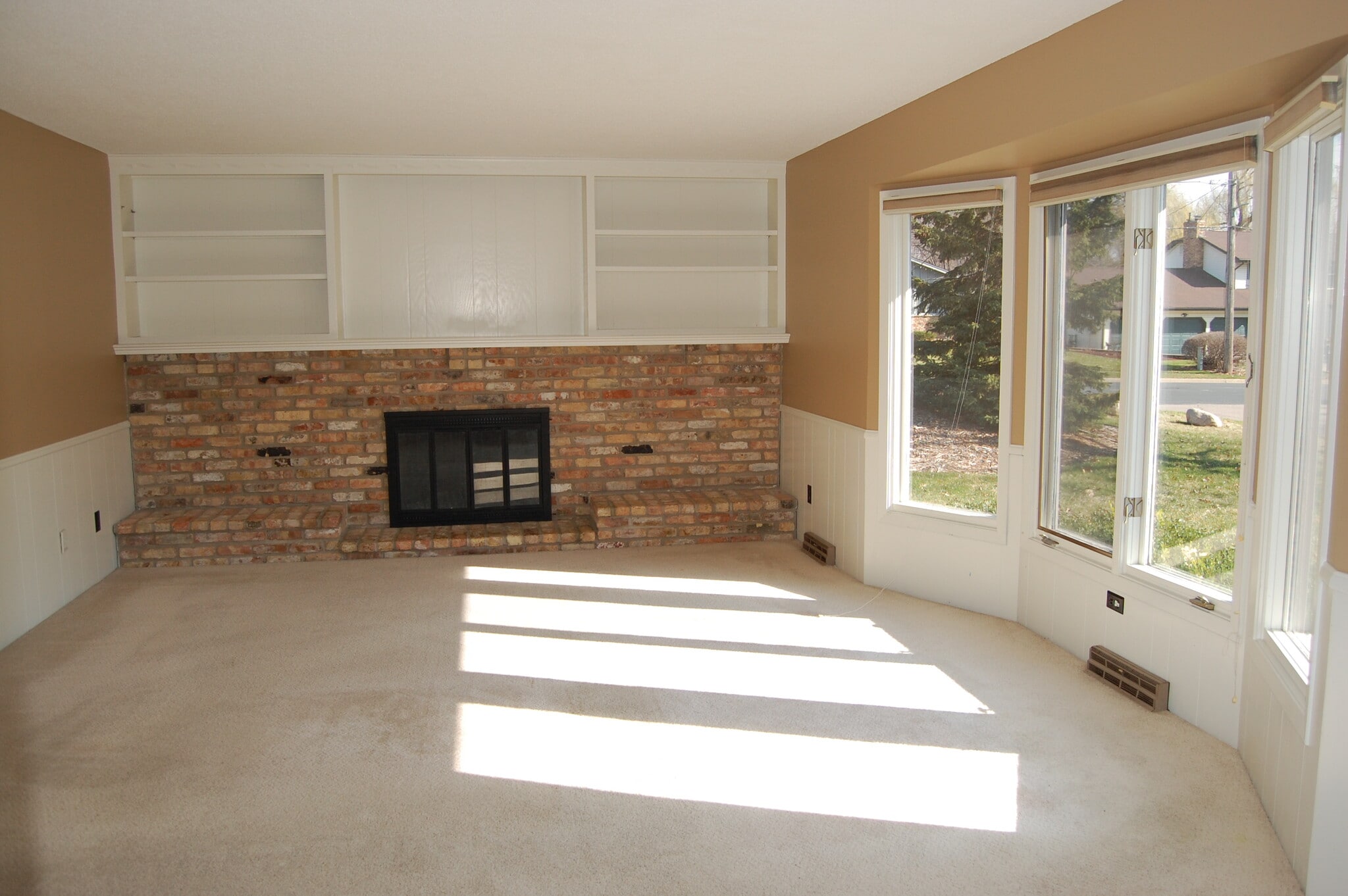 Building Photo - 7400 Coventry Way