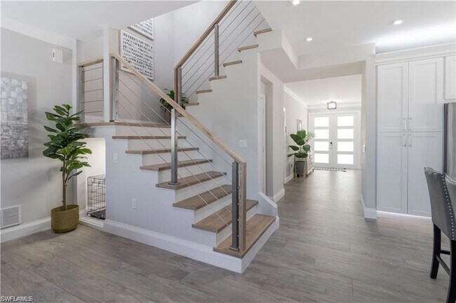 Building Photo - 5544 Lago Villaggio Way