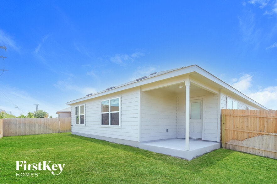 Building Photo - 1710 Morse Way