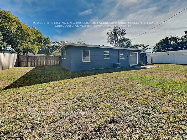 Building Photo - 3120 56th St N