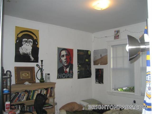 Building Photo - 9 Radnor Rd