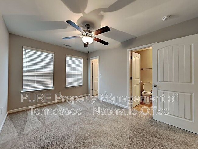 Building Photo - 253 Cobblestone Place Dr