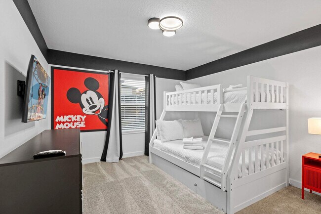 Building Photo - 1178 Kingsbarn St