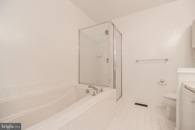 Building Photo - 12643 Fair Crest Ct