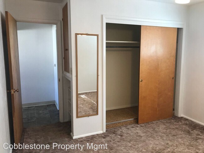 Building Photo - 1 br, 1 bath Apartment - 1805 Harrison Blvd.