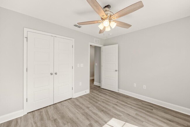 Building Photo - 1460 Willow Bend Way