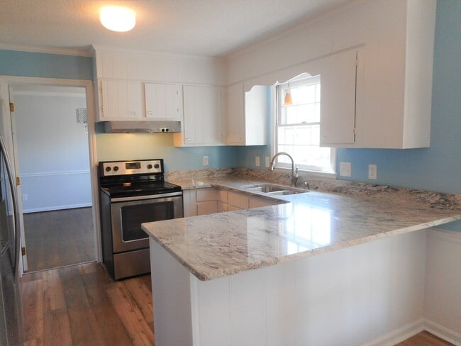 Building Photo - Northwest Greensboro NC Home for Lease
