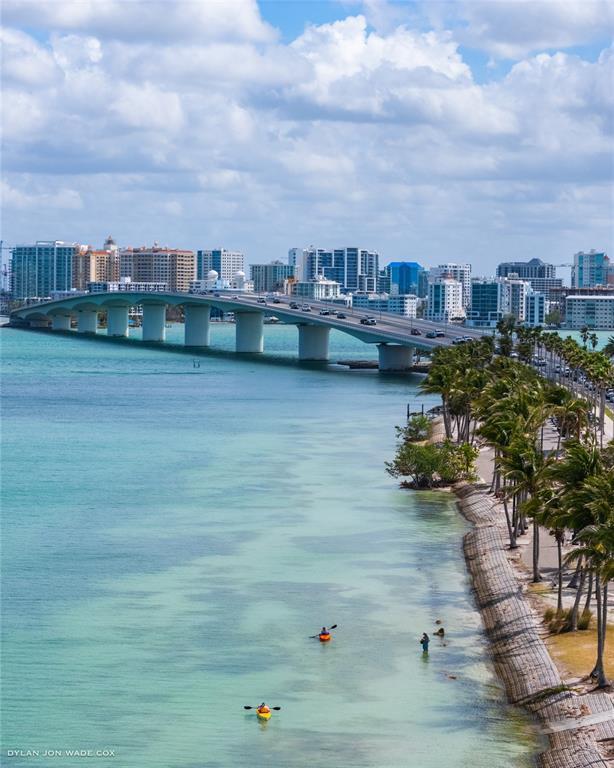 Building Photo - 1155 N Gulfstream Ave