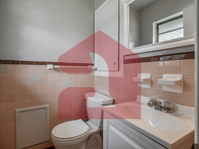 Building Photo - 10504 Ridgeview Dr