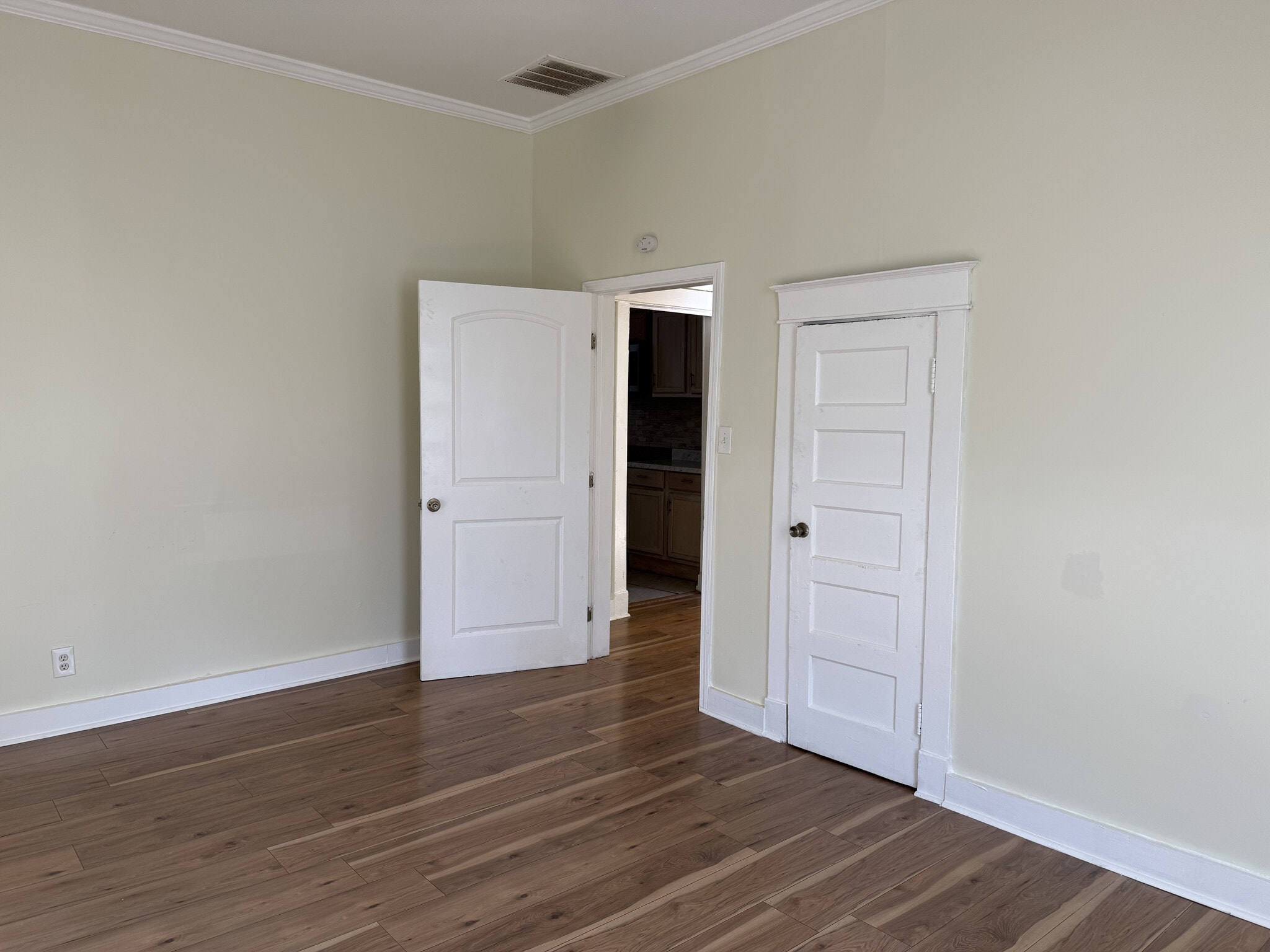 bedroom 3 - 1371 Ridgeway St