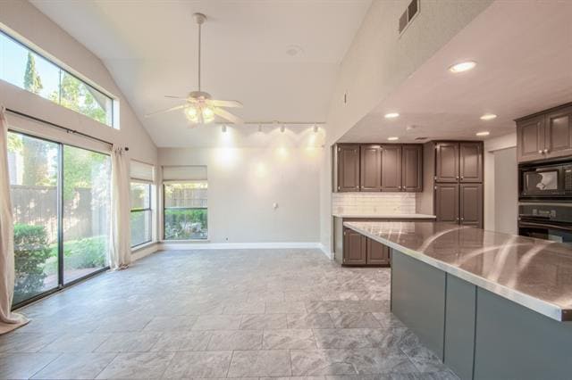 Building Photo - 5209 Old Shepard Pl