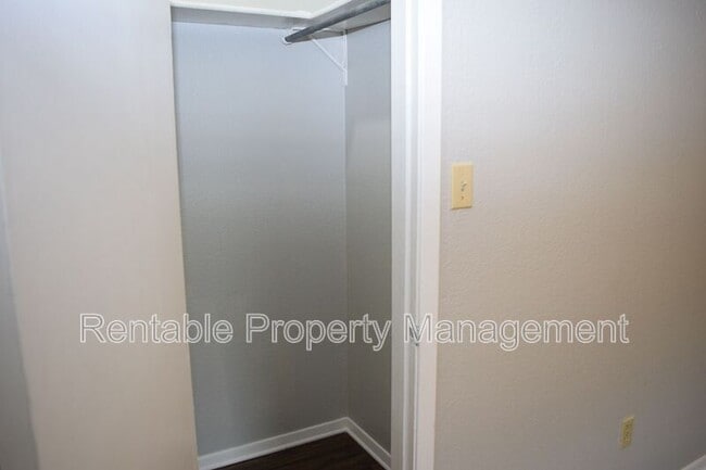 Building Photo - 3724 Cibolo Dr