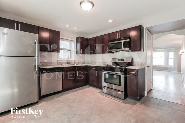 Building Photo - 6531 S Kostner Ave
