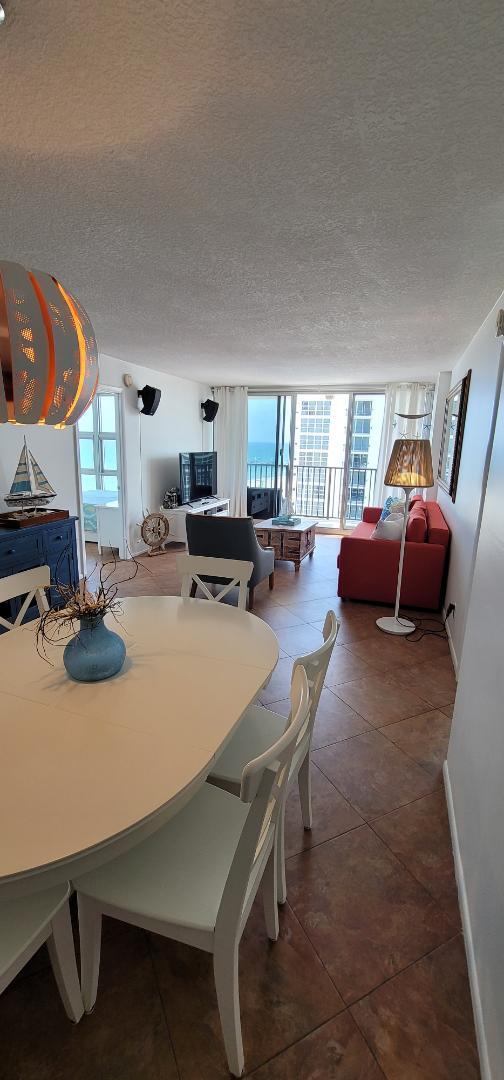 Building Photo - 531 N Ocean Blvd