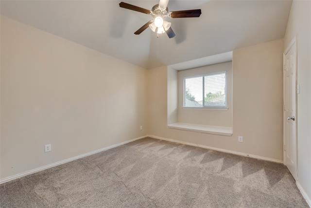 Building Photo - 10620 Sexton Dr