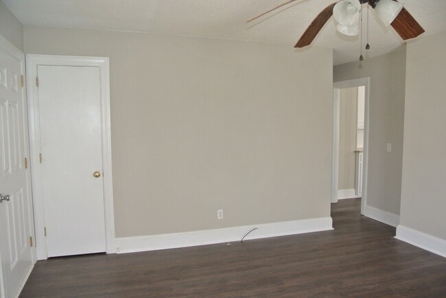 Building Photo - 1165 First Street Extension